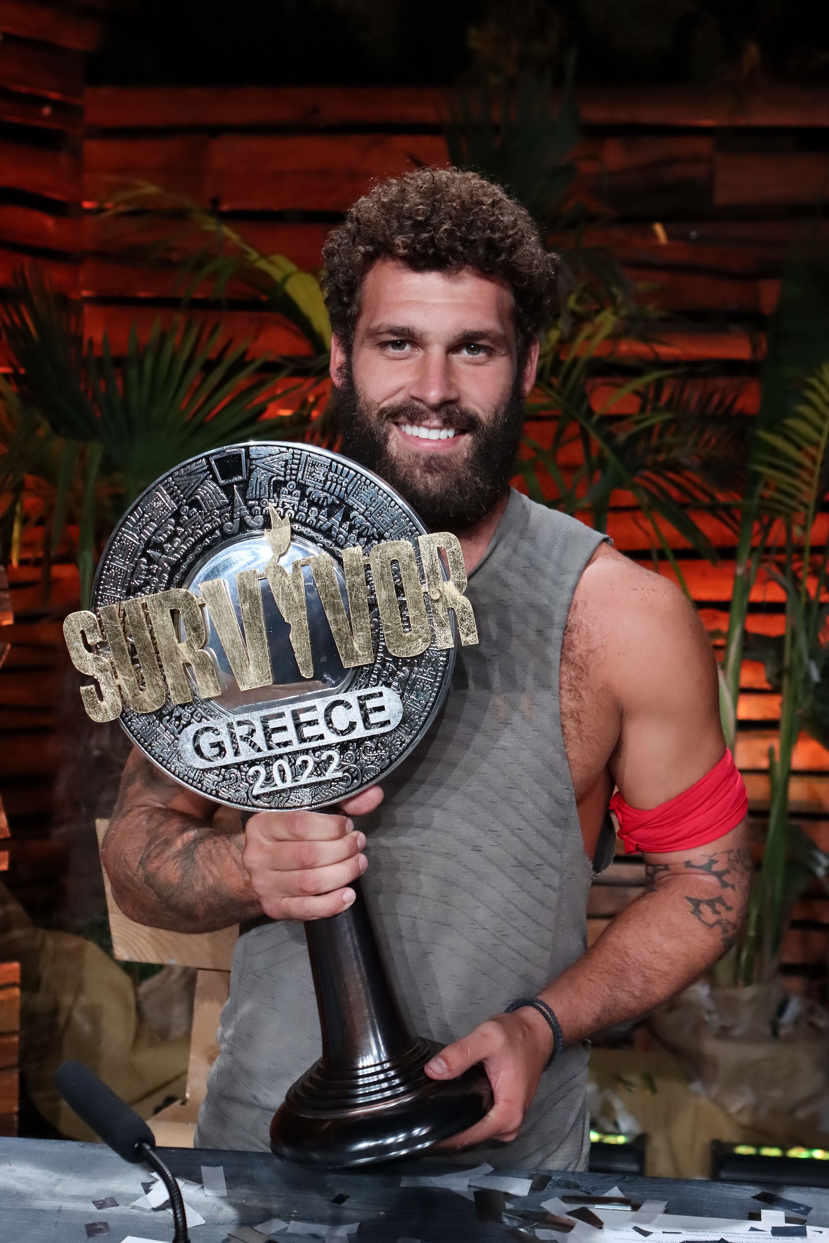 Ο Στάθης Σχίζας είναι ο μεγάλος νικητής του Survivor 2022