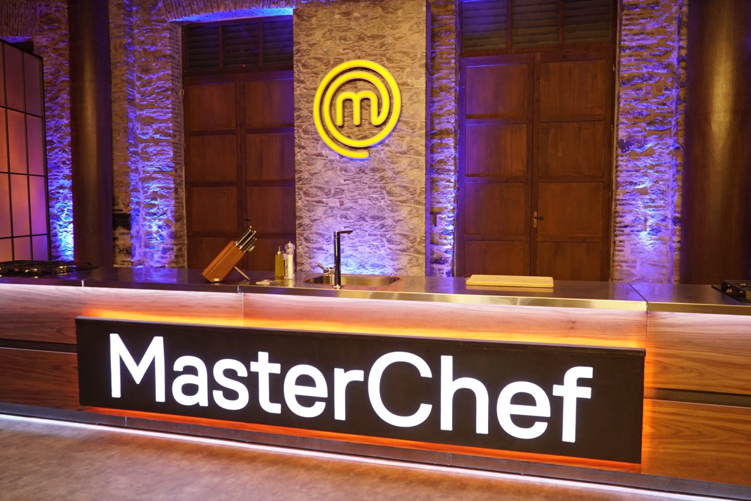  Επιστρέφει τo “MasterChef”