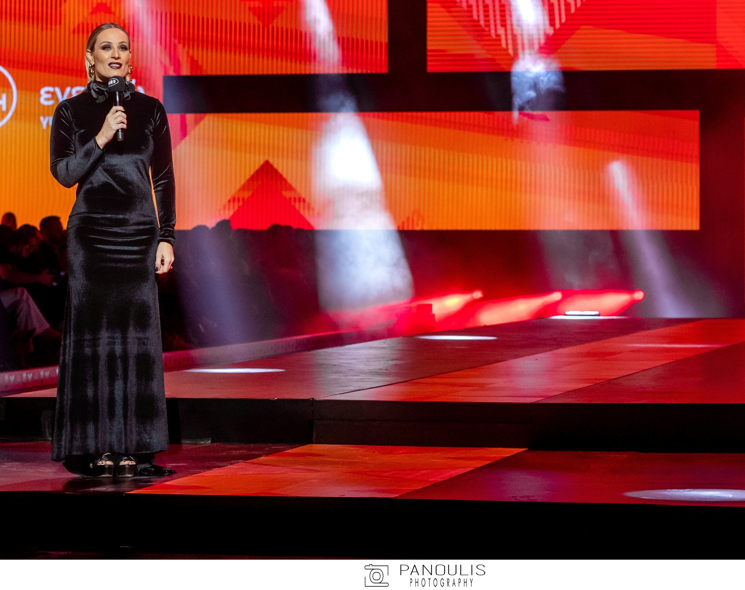 Madwalk 2022 by Serkova- The Fashion Music Project αύριο στο Mega