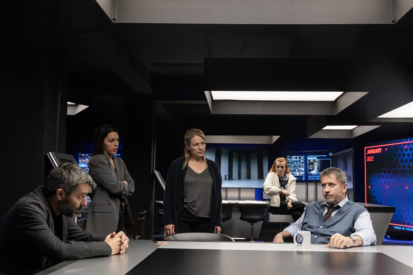 Ενδιαφέρον και για Cosmote TV και για Nova!