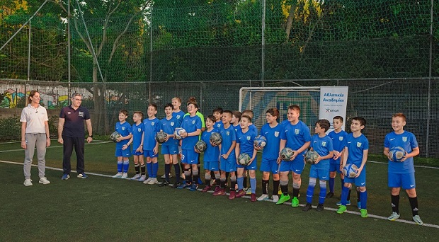 Οι Αθλητικές Ακαδημίες ΟΠΑΠ «γκρεμίζουν» τις κακές συνήθειες μέσα από το παιχνίδι – Η επιστημονική ομάδα του προγράμματος στην Ακαδημία «Γιάννης Παθιακάκης»