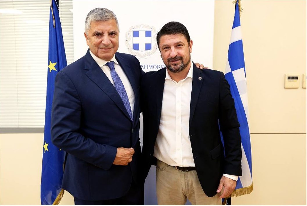 ΝΔ: Κόκκινη κάρτα στον Πατούλη, χρίσμα στον Χαρδαλιά