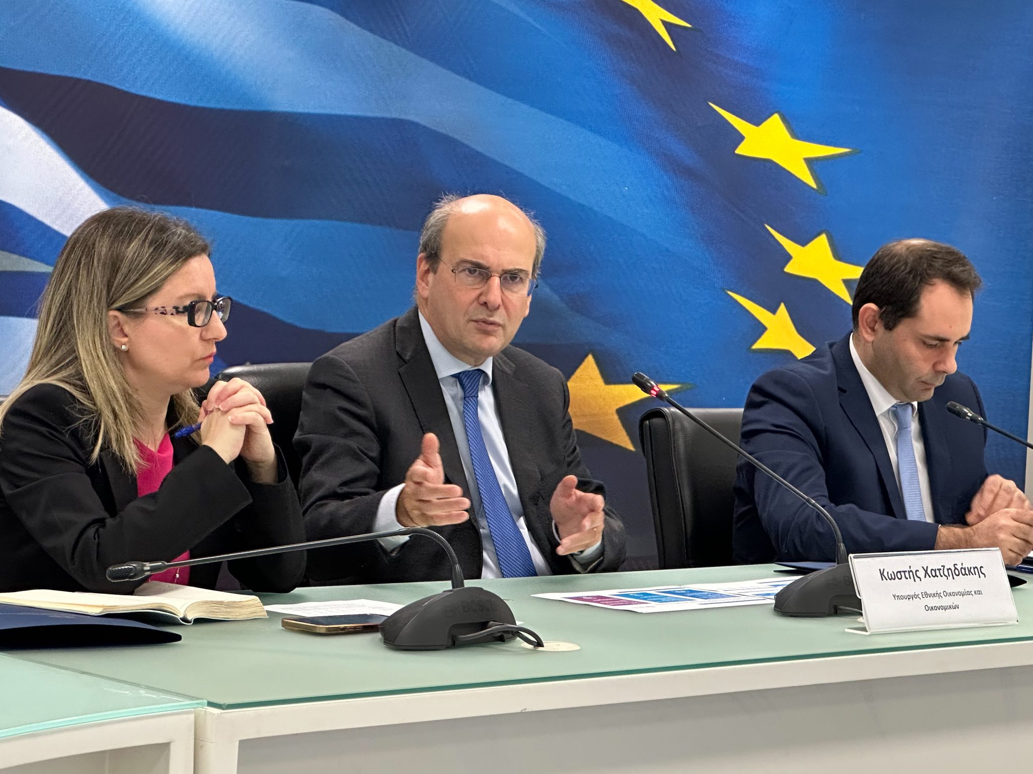 Επίδομα αλληλεγγύης: Έκτακτες ενισχύσεις του Δεκεμβρίου – Οι ωφελούμενοι – Κριτήρια, ποσά και παραδείγματα – Δείτε πίνακες