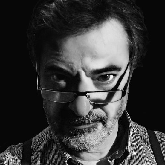 Επίθεση Πολάκη στον σκιτσογράφο της «Καθημερινής» Ηλία Μακρή