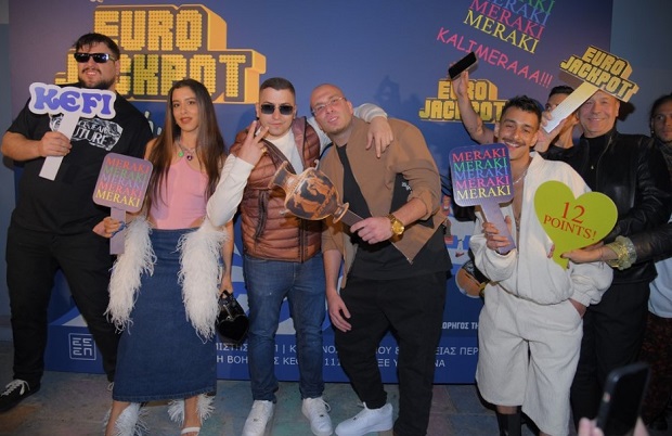 Η Μαρίνα Σάττι και το Eurojackpot στο πάρτι της ελληνικής αποστολής – Τραγούδησε πρώτη φορά live το «Ζάρι» και το κοινό την αποθέωσε