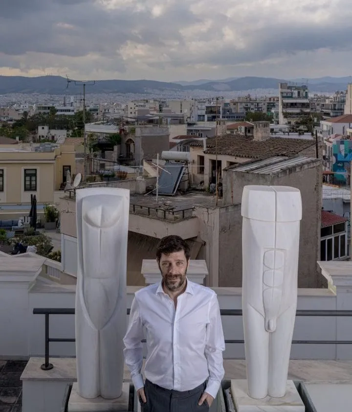 Νίκος Γιατρομανωλάκης: Από το Ποτάμι και τη Λ. Μενδώνη στην ΕΡΤ