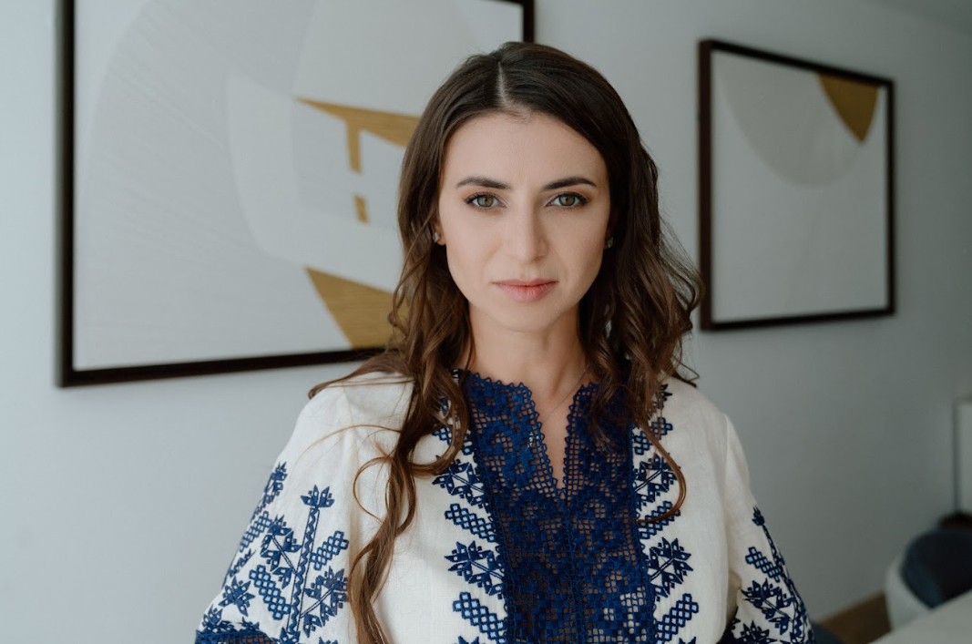 Marina Ilina PIN-UP Secrets of Success in Business and Charity