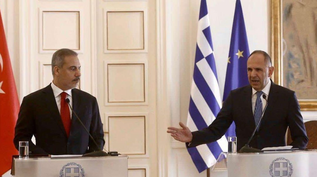Διαβάστε στο «ΠΑΡΟΝ»: Παγώνουν τα ελληνοτουρκικά
