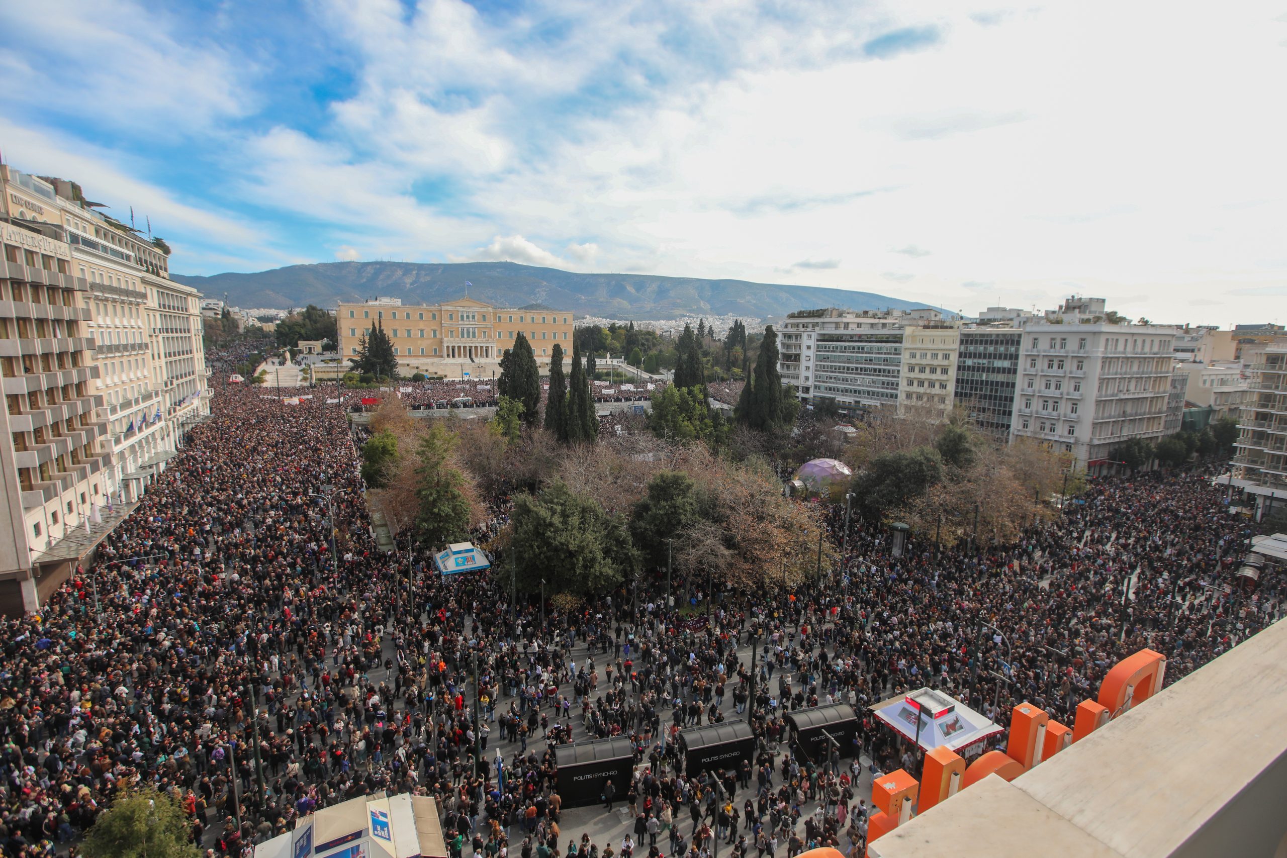 Διαβάστε στο «ΠΑΡΟΝ»: ΑΔΙΑΦΑΝΕΙΑ, σήψη και συγκάλυψη