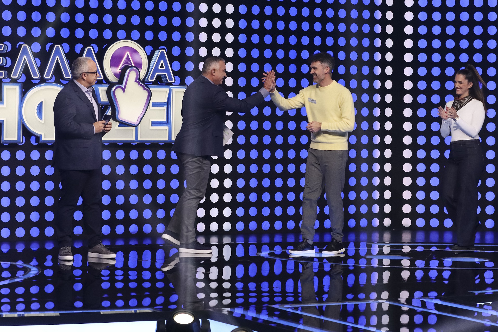 Πρώτο στη ζώνη του το «Η Ελλάδα ψηφίζει» του ΣΚΑΪ