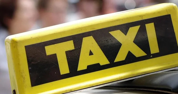 Σε 48ωρη πανελλαδική απεργία προχωρούν οι οδηγοί Ταξί
