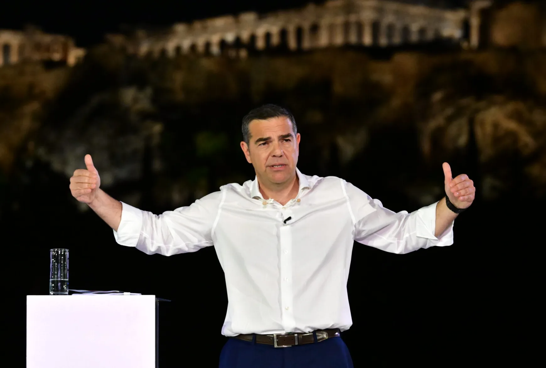 «Διαβάστε στο «ΠΑΡΟΝ»: Με συνταγή Ανδρέα ο Τσίπρας