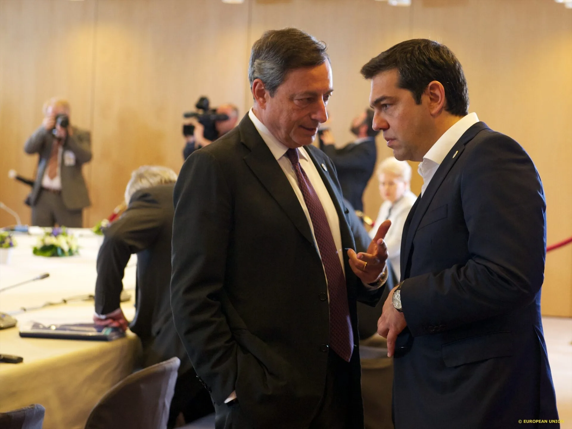 Το πέμπτο επεισόδιο της σειράς «Στο Χιλιοστό» στον ΣΚΑΪ: Μέσα ή έξω;