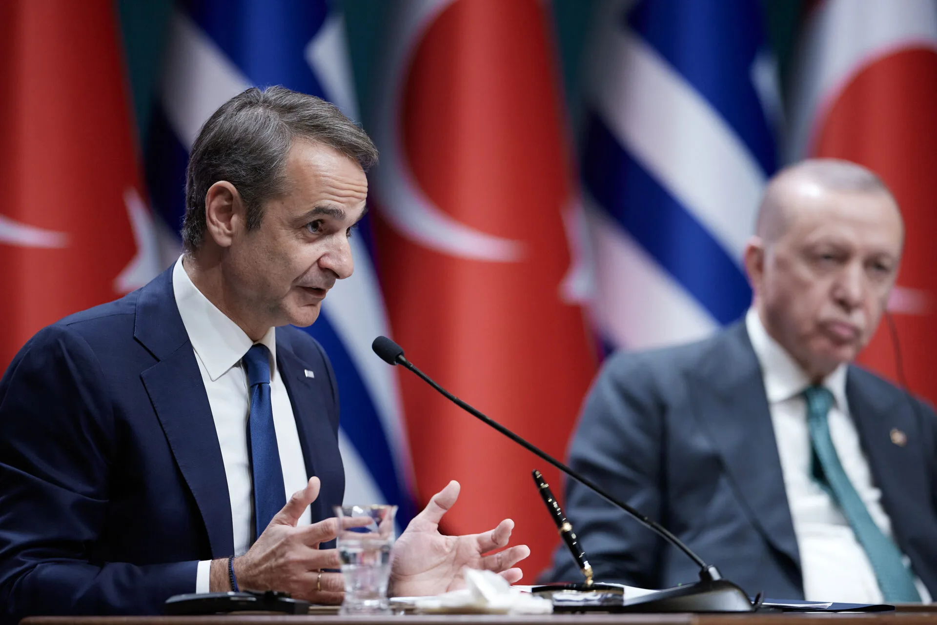 ΔΙΑΒΑΣΤΕ ΣΤΟ «Π»: Σε ρόλο θεατή η κυβέρνηση στην επέλαση της Τουρκίας